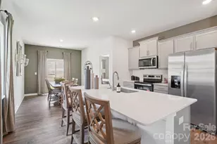 305 Audrey Loop Rd, Candler, NC 28715 - Photo 4