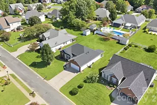 1005 Coral Bell Ct, Monroe, NC 28110 - Photo 34