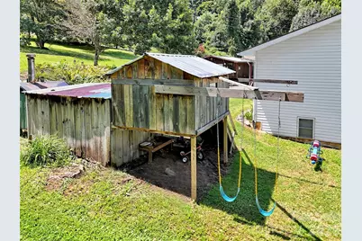 555 Acres View Drive, Waynesville, NC 28786 - Photo 32