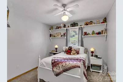 555 Acres View Drive, Waynesville, NC 28786 - Photo 14