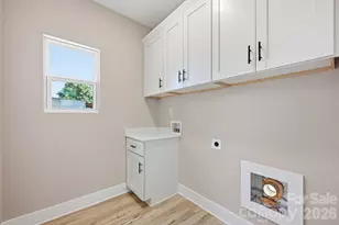 1513 Robin Rd, Newton, NC 28658 - Photo 6