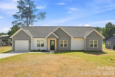 1513 Robin Road, Newton, NC 28658 - Photo 1