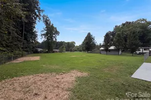 225 Vineyard Dr, Salisbury, NC 28146 - Photo 22