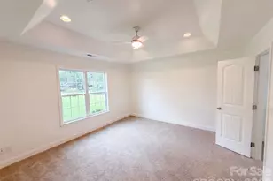 225 Vineyard Dr, Salisbury, NC 28146 - Photo 12