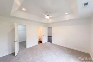 225 Vineyard Dr, Salisbury, NC 28146 - Photo 4