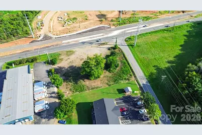 2701 Concord Farms Road, Concord, NC 28027 - Photo 2
