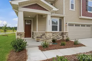 2805 Westmont Dr, Gastonia, NC 28052 - Photo 4