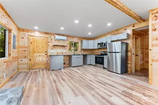 430 Long Branch Rd, Maggie Valley, NC 28751 - Photo 10