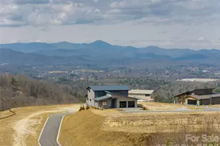 24 S Watchman Dr, Hendersonville, NC 28791 - Photo 42