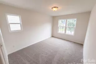 8815 1st Run Ct, Charlotte, NC 28215 - Photo 4