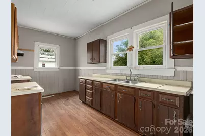 2652 Hendersonville Road, Arden, NC 28704 - Photo 18