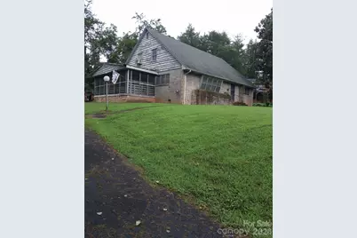 50 Ashworth Circle, Marion, NC 28752 - Photo 2