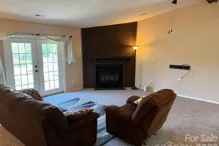 204 Scottlynn Dr, Asheville, NC 28806 - Photo 12