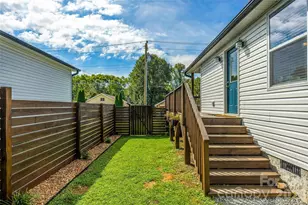 619 Edgewood Ave, Hendersonville, NC 28792 - Photo 28