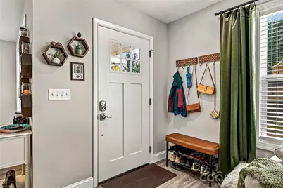 619 Edgewood Avenue, Hendersonville, NC 28792 - Photo 10