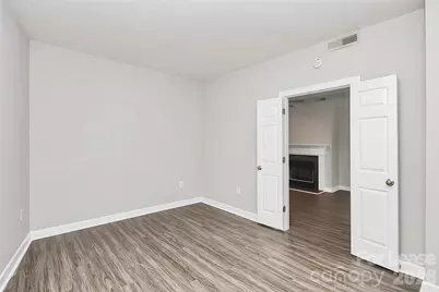 718 W Trade Street #409, Charlotte, NC 28202 - Photo 34