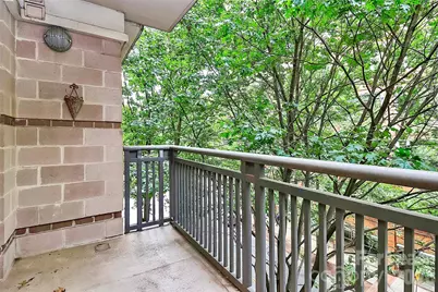 718 W Trade Street #409, Charlotte, NC 28202 - Photo 22