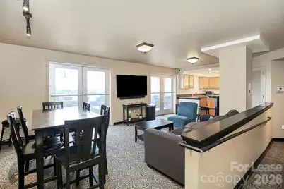 718 W Trade Street #409, Charlotte, NC 28202 - Photo 40