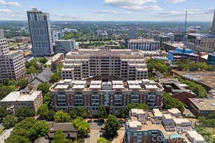 400 N Church St, Charlotte, NC 28202 - Photo 28