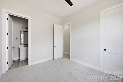 1515 Robin Road, Newton, NC 28658 - Photo 6
