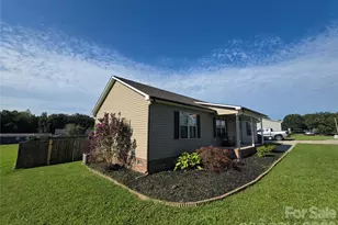 2780 Buffalo Shoals Rd, Lincolnton, NC 28092 - Photo 2