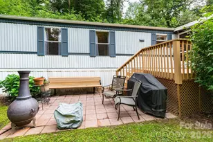 48 Melissa Ln, Leicester, NC 28748 - Photo 4