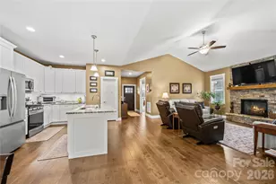 202 Windy Acres Knoll Dr, Hendersonville, NC 28792 - Photo 12
