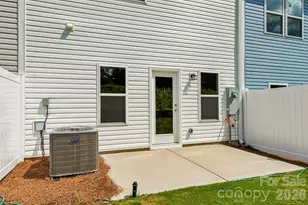 4633 Green Drake Dr, Charlotte, NC 28269 - Photo 6