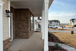 3240 Laurel Brk Dr, Denver, NC 28037 - Photo 2