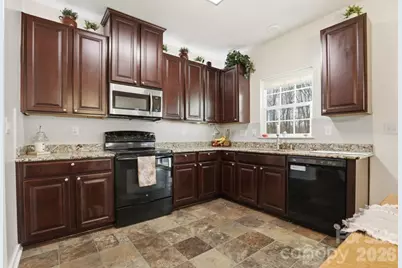 7532 W Berkeley Road, Denver, NC 28037 - Photo 2