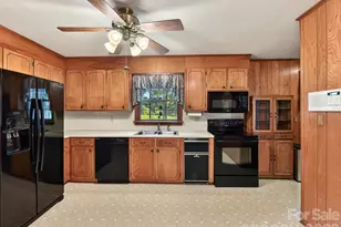 2646 Rolling Hills Dr, Monroe, NC 28110 - Photo 10