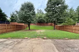12331 Cumberland Cove Dr, Charlotte, NC 28273 - Photo 2