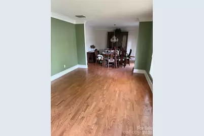6625 Woodfield Drive, Charlotte, NC 28215 - Photo 10
