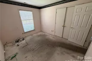 6625 Woodfield Dr, Charlotte, NC 28215 - Photo 20