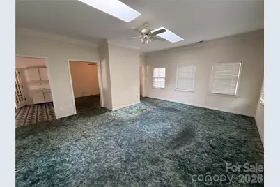 6625 Woodfield Drive, Charlotte, NC 28215 - Photo 14