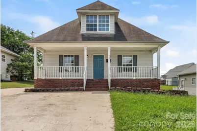 427 Katonah Avenue, Charlotte, NC 28208 - Photo 1