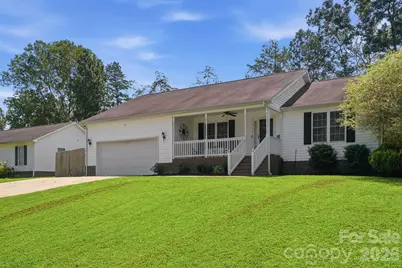 86 Fifth Street, York, SC 29745 - Photo 2