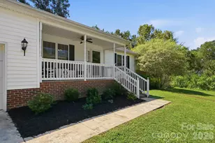 86 Fifth St, York, SC 29745 - Photo 4