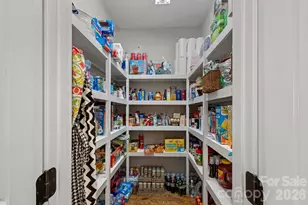 3850 Oakdale Rd, Charlotte, NC 28216 - Photo 12