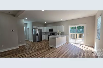 2728 Crawford Avenue, Gastonia, NC 28052 - Photo 2