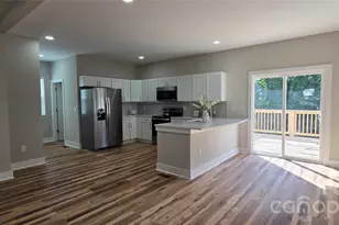 2728 Crawford Ave, Gastonia, NC 28052 - Photo 2