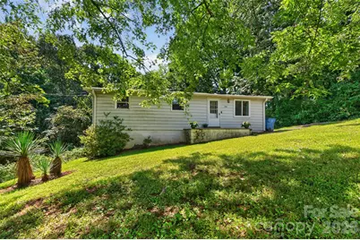 314 22nd Street Court SE, Hickory, NC 28602 - Photo 2