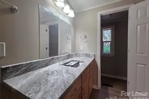 1361 Regal Oaks Ln, Clover, SC 29710 - Photo 10
