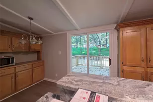 1361 Regal Oaks Ln, Clover, SC 29710 - Photo 6