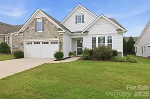 7106 Overjoyed Crossing, Charlotte, NC 28215 - Photo 2