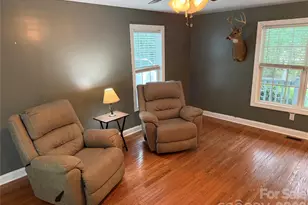 510 W Allenton St, Mount Gilead, NC 27306 - Photo 8