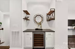 1146 E 36th St, Charlotte, NC 28205 - Photo 6