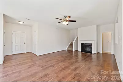 8605 Redding Glen Avenue, Charlotte, NC 28216 - Photo 6