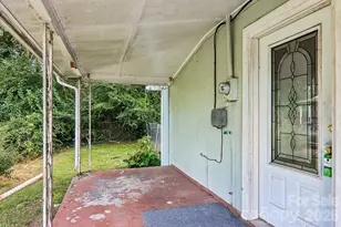 52 Clay St, Waynesville, NC 28786 - Photo 2