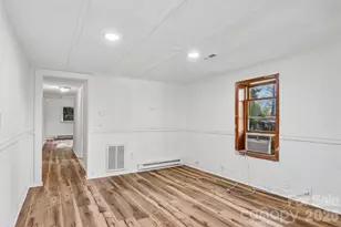 52 Clay St, Waynesville, NC 28786 - Photo 8